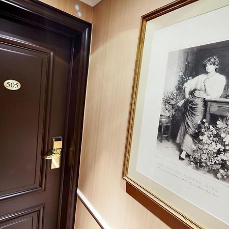Hotel Golden Tulip Washington Opera París Habitación foto